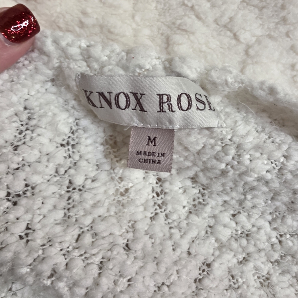 Knox Rose V-Neck Sweater - White and Tan - Picture 2 of 2